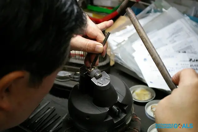 宝石・時計の修理 ジュエリーリフォーム 3R事業の推進