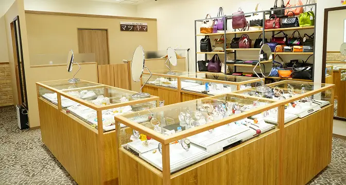 宝石・時計 松山 ラクセーヌ店